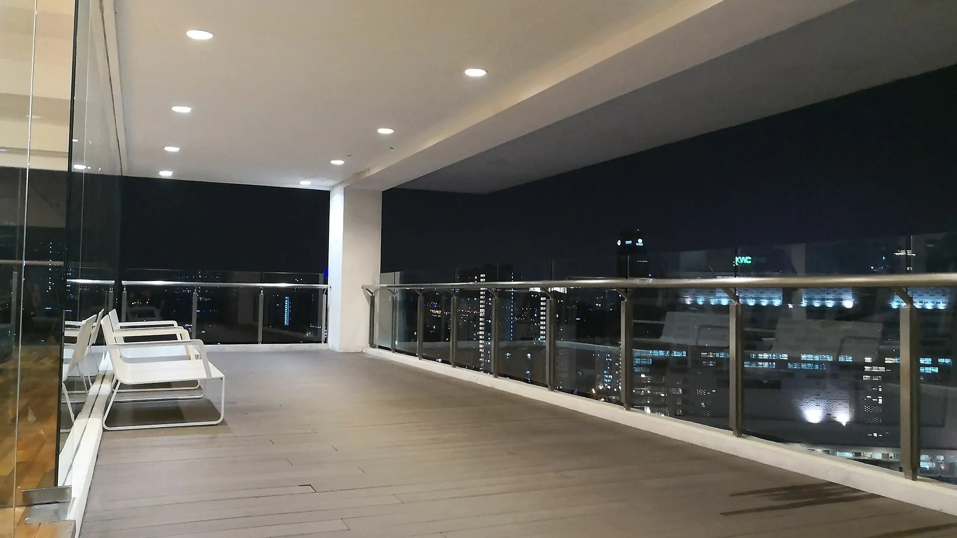 D Majestic At Heart Of Kuala Lumpur By Mr, Ng酒店 酒店