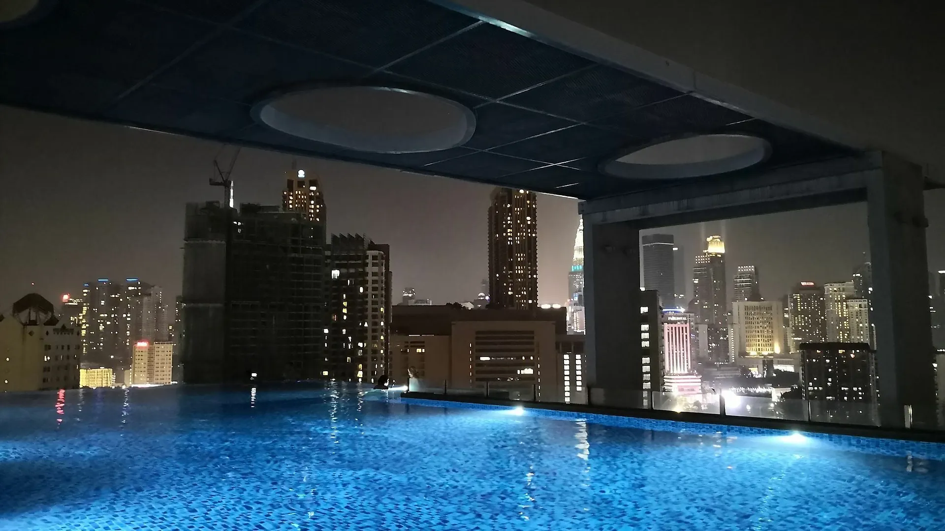 D Majestic At Heart Of Kuala Lumpur By Mr, Ng酒店 2*,  马来西亚